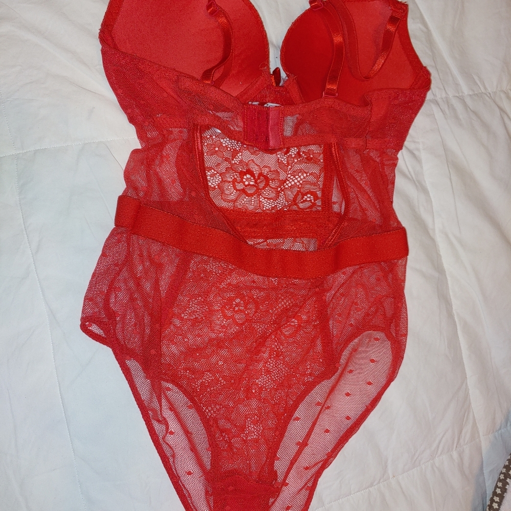 NWOT Red lingerie - Picture 2 of 4